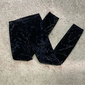Velvet leggings in black